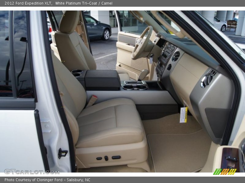 White Platinum Tri-Coat / Camel 2012 Ford Expedition XLT