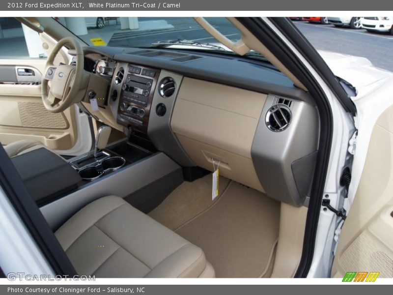White Platinum Tri-Coat / Camel 2012 Ford Expedition XLT