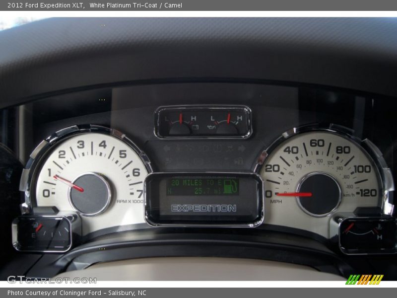 White Platinum Tri-Coat / Camel 2012 Ford Expedition XLT