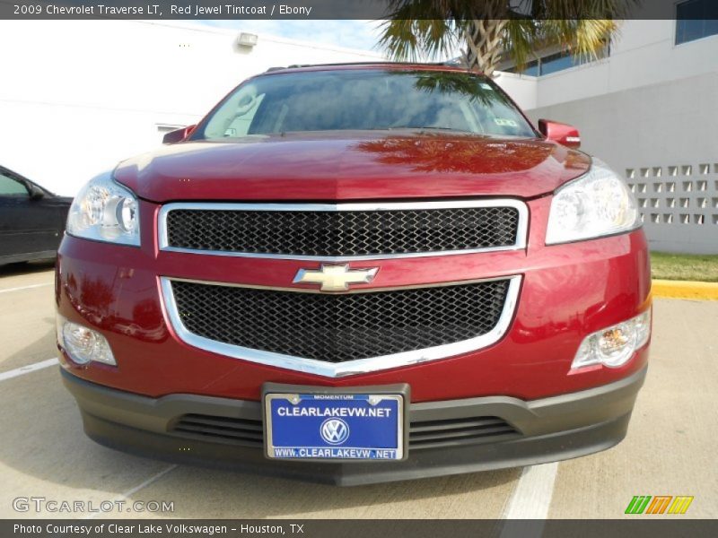 Red Jewel Tintcoat / Ebony 2009 Chevrolet Traverse LT