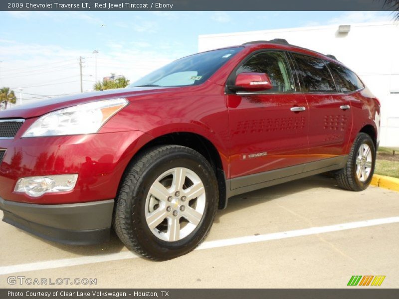 Red Jewel Tintcoat / Ebony 2009 Chevrolet Traverse LT