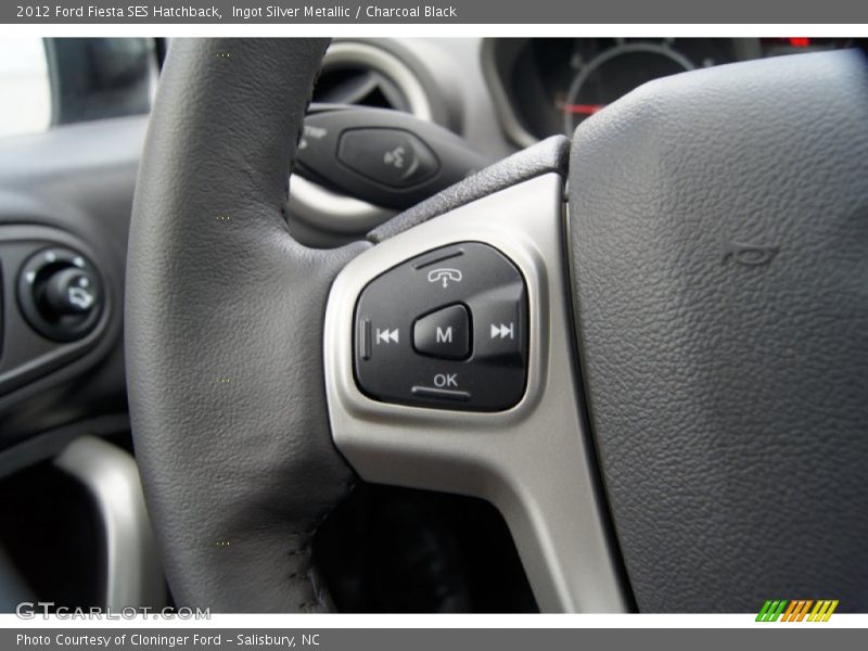 Controls of 2012 Fiesta SES Hatchback