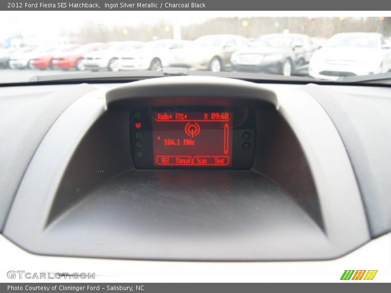 Ingot Silver Metallic / Charcoal Black 2012 Ford Fiesta SES Hatchback