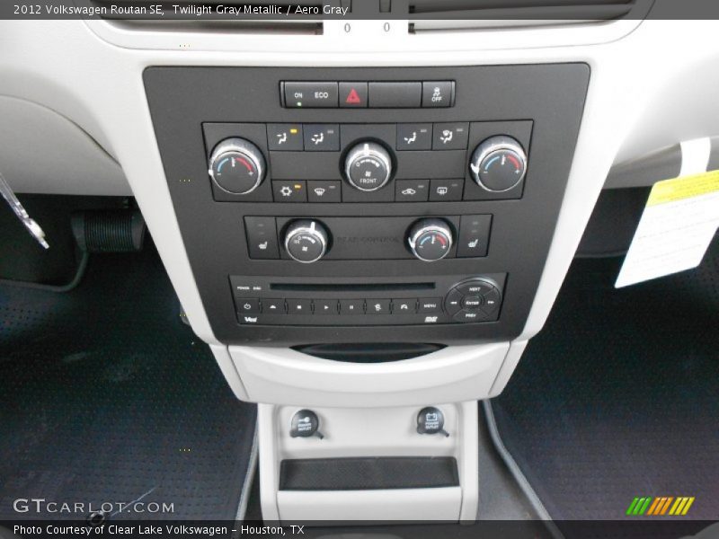Controls of 2012 Routan SE