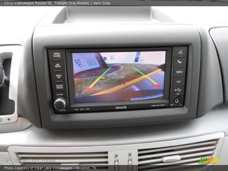 Twilight Gray Metallic / Aero Gray 2012 Volkswagen Routan SE