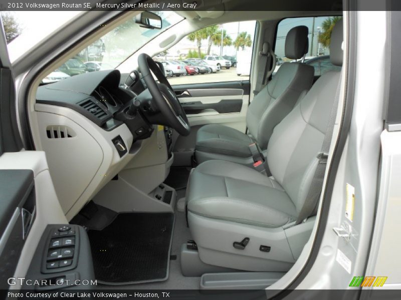  2012 Routan SE Aero Gray Interior