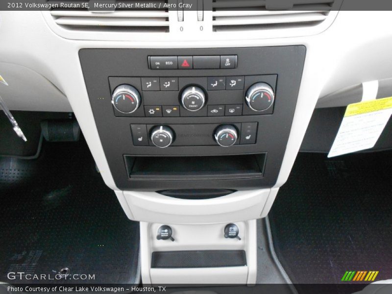 Controls of 2012 Routan SE