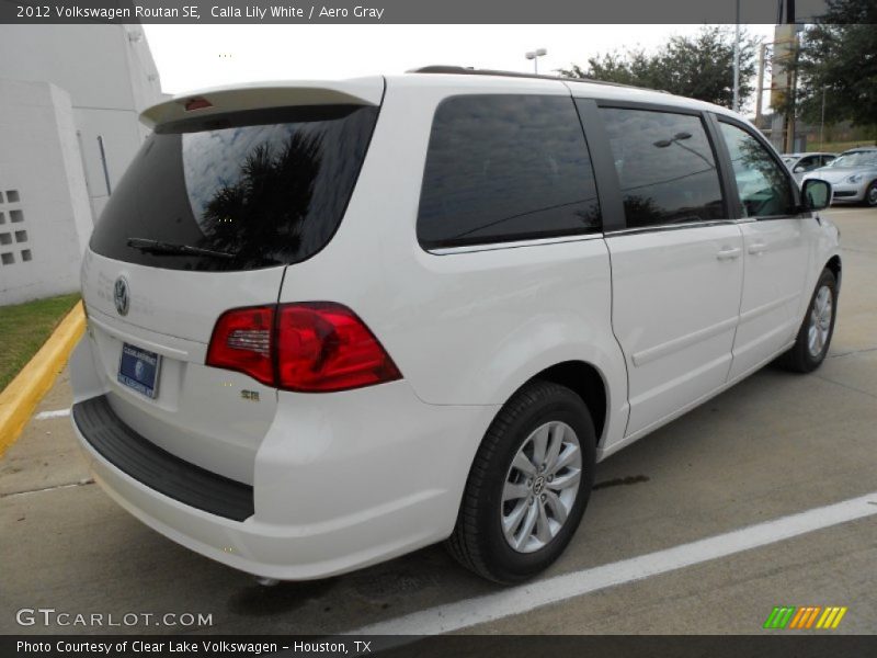 Calla Lily White / Aero Gray 2012 Volkswagen Routan SE