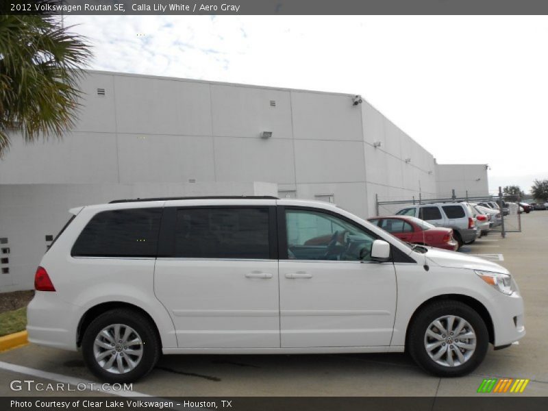 Calla Lily White / Aero Gray 2012 Volkswagen Routan SE