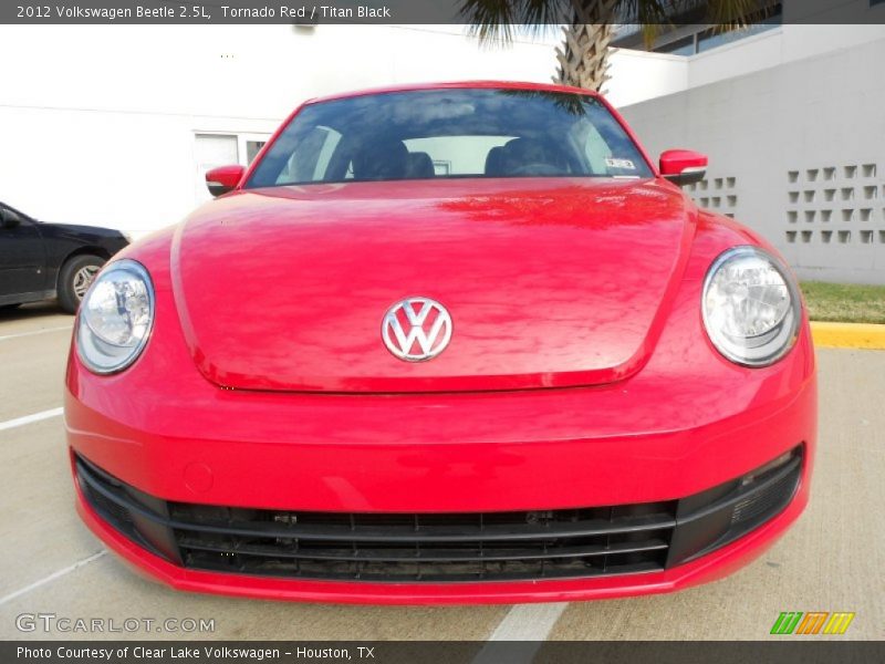 Tornado Red / Titan Black 2012 Volkswagen Beetle 2.5L