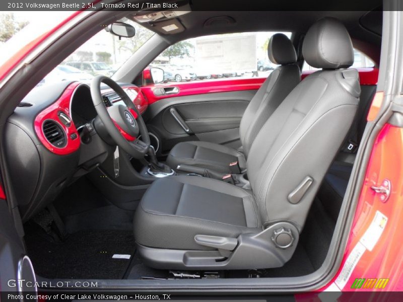 2012 Beetle 2.5L Titan Black Interior
