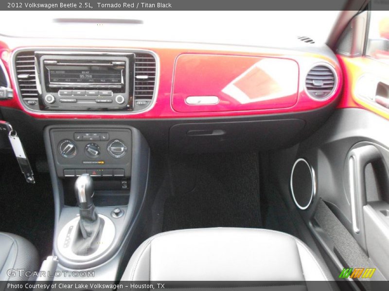 Tornado Red / Titan Black 2012 Volkswagen Beetle 2.5L