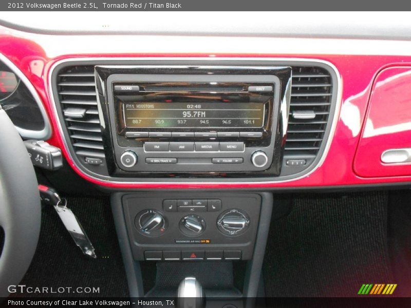 Tornado Red / Titan Black 2012 Volkswagen Beetle 2.5L