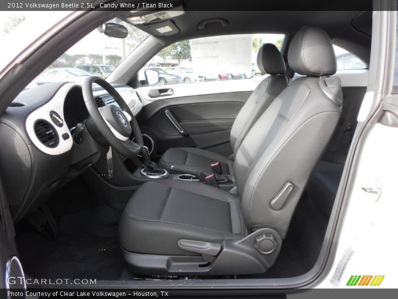  2012 Beetle 2.5L Titan Black Interior