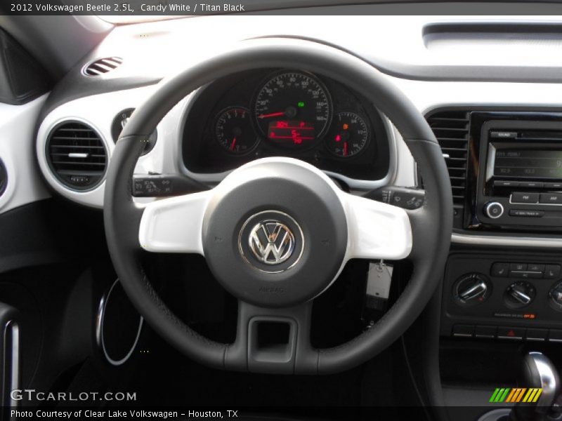 Candy White / Titan Black 2012 Volkswagen Beetle 2.5L