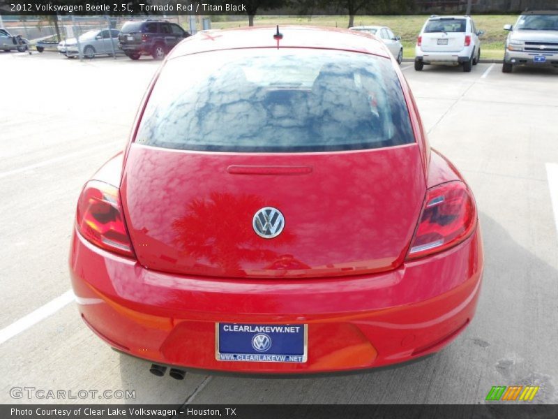 Tornado Red / Titan Black 2012 Volkswagen Beetle 2.5L