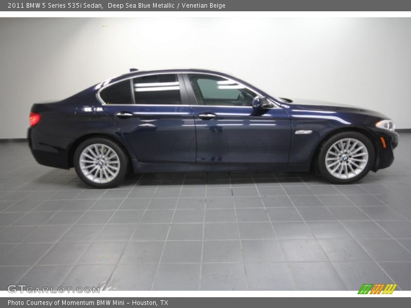 Deep Sea Blue Metallic / Venetian Beige 2011 BMW 5 Series 535i Sedan
