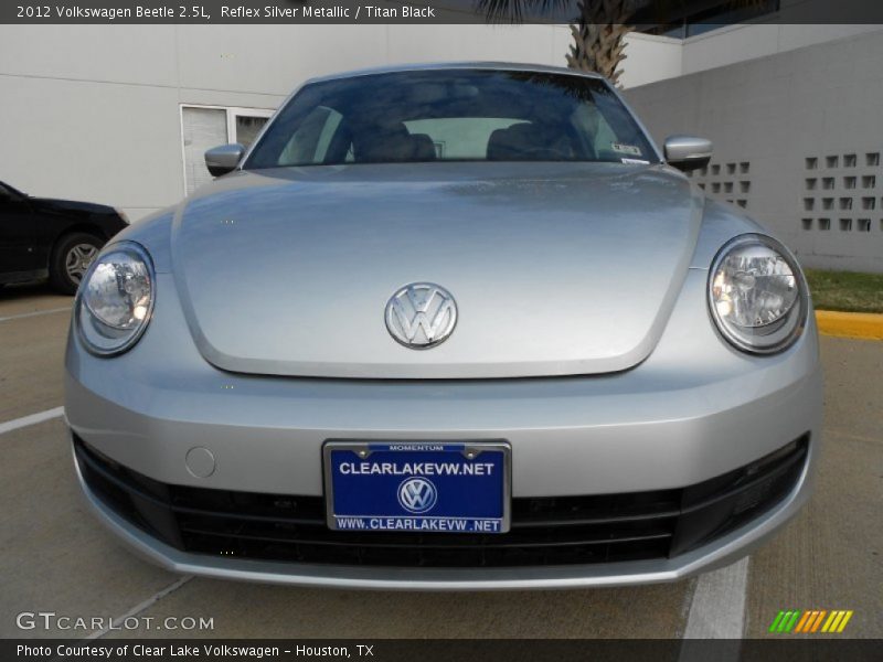 Reflex Silver Metallic / Titan Black 2012 Volkswagen Beetle 2.5L