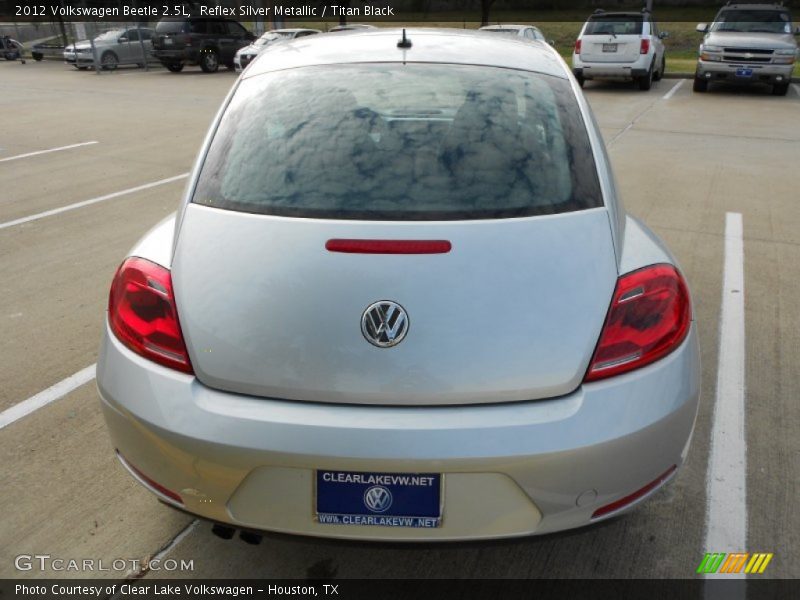 Reflex Silver Metallic / Titan Black 2012 Volkswagen Beetle 2.5L
