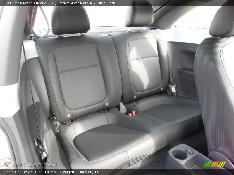  2012 Beetle 2.5L Titan Black Interior