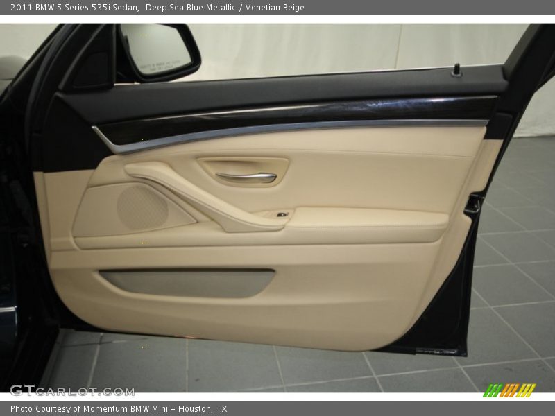Deep Sea Blue Metallic / Venetian Beige 2011 BMW 5 Series 535i Sedan