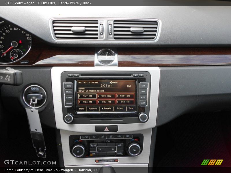 Candy White / Black 2012 Volkswagen CC Lux Plus