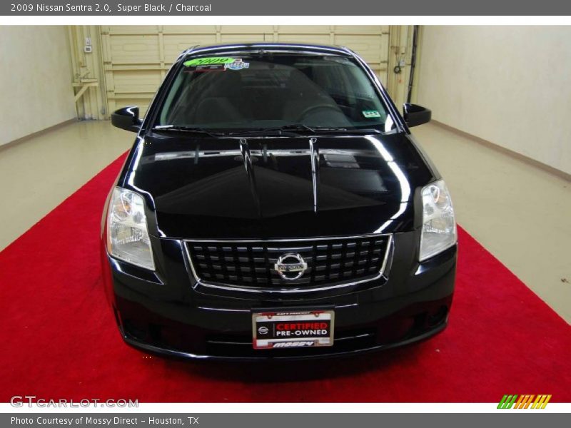 Super Black / Charcoal 2009 Nissan Sentra 2.0