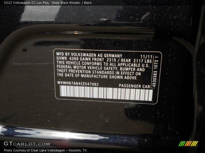 Deep Black Metallic / Black 2012 Volkswagen CC Lux Plus