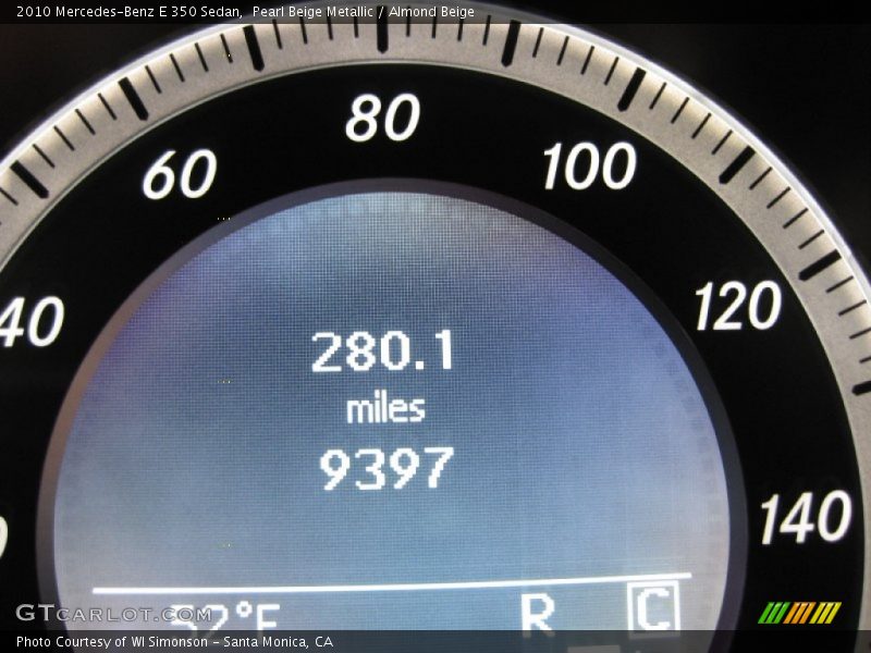 Pearl Beige Metallic / Almond Beige 2010 Mercedes-Benz E 350 Sedan