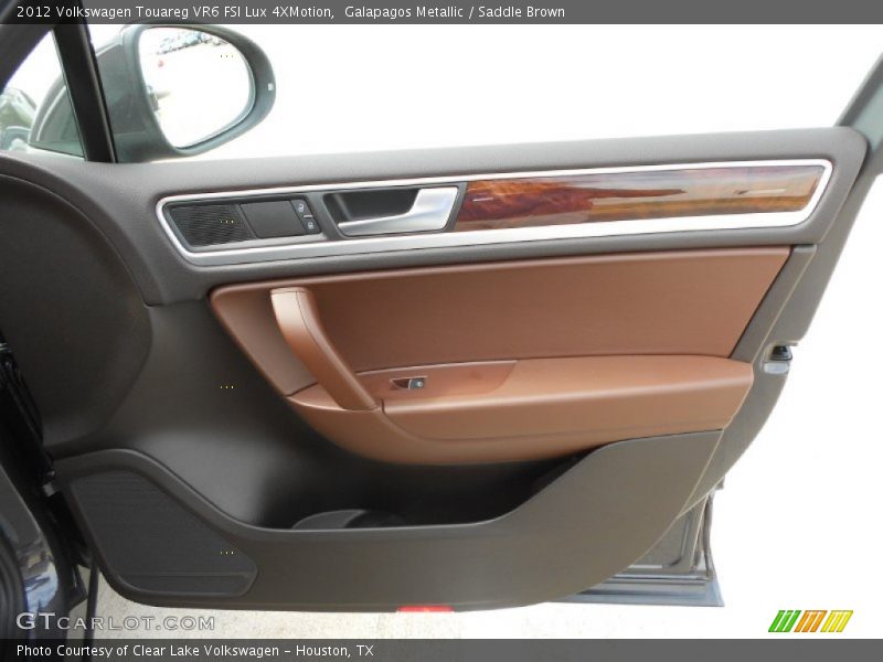 Door Panel of 2012 Touareg VR6 FSI Lux 4XMotion