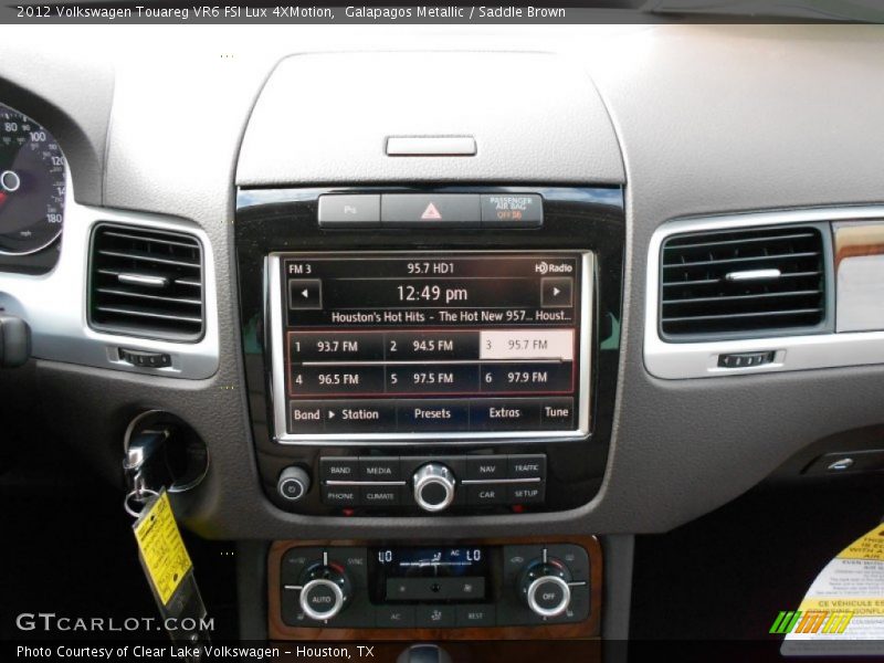 Galapagos Metallic / Saddle Brown 2012 Volkswagen Touareg VR6 FSI Lux 4XMotion