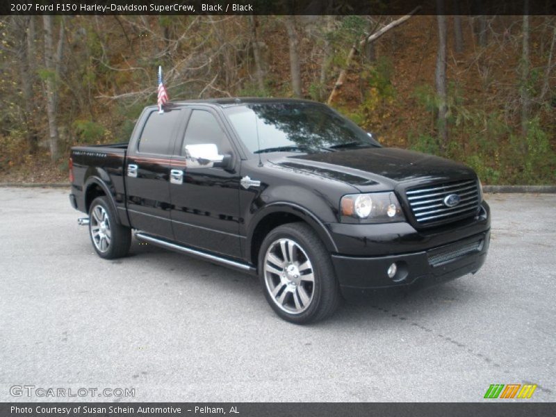 Front 3/4 View of 2007 F150 Harley-Davidson SuperCrew