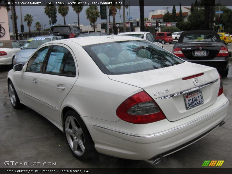 Arctic White / Black/Sahara Beige 2009 Mercedes-Benz E 550 Sedan