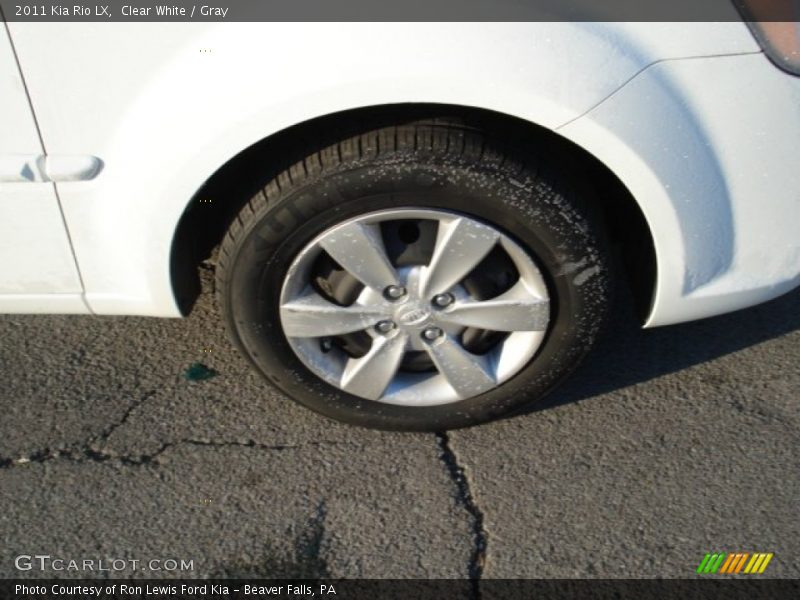 Clear White / Gray 2011 Kia Rio LX