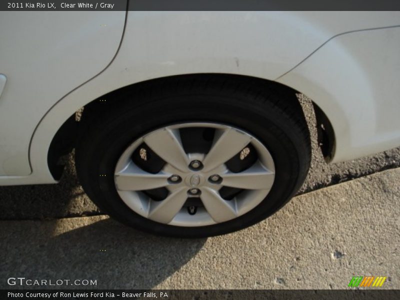 Clear White / Gray 2011 Kia Rio LX