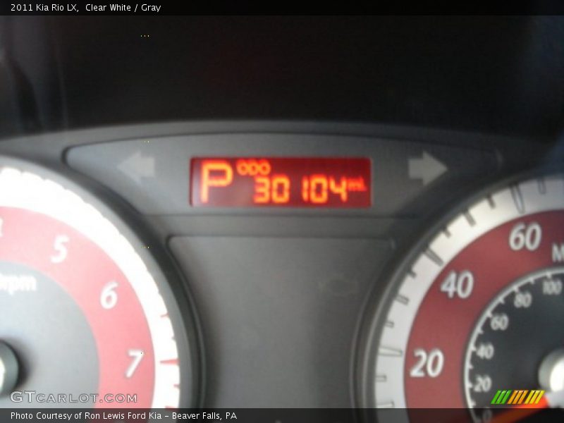 Clear White / Gray 2011 Kia Rio LX