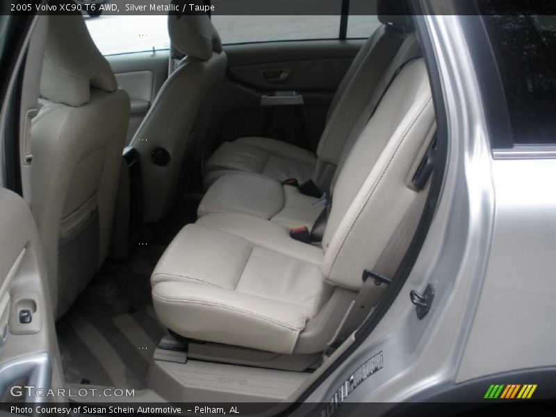 Silver Metallic / Taupe 2005 Volvo XC90 T6 AWD
