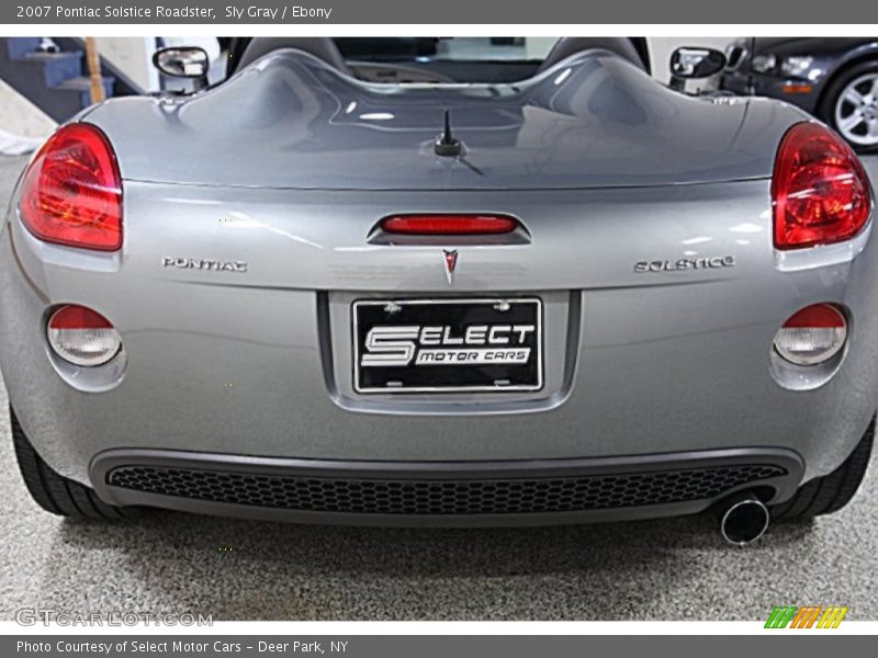 Sly Gray / Ebony 2007 Pontiac Solstice Roadster