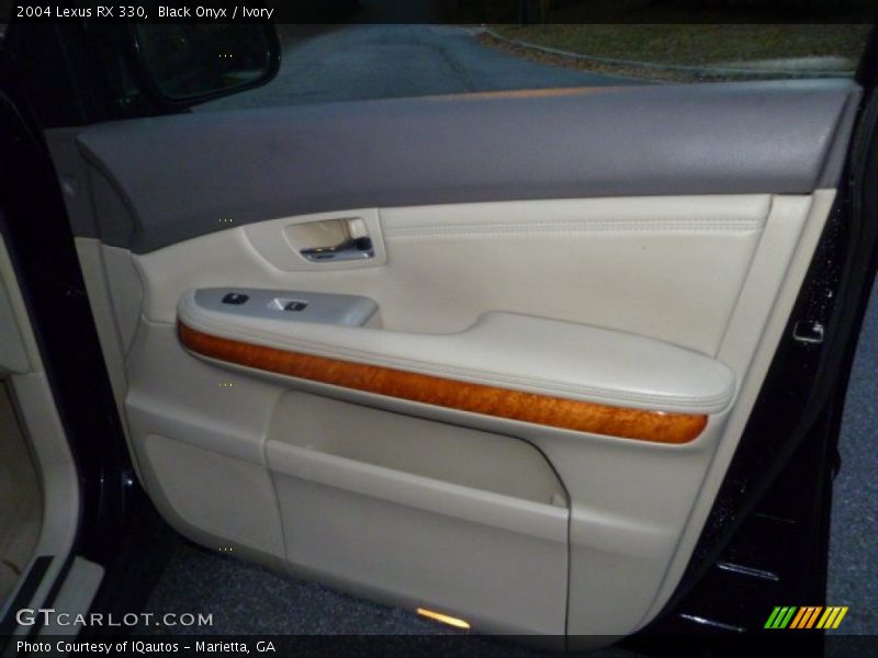 Black Onyx / Ivory 2004 Lexus RX 330