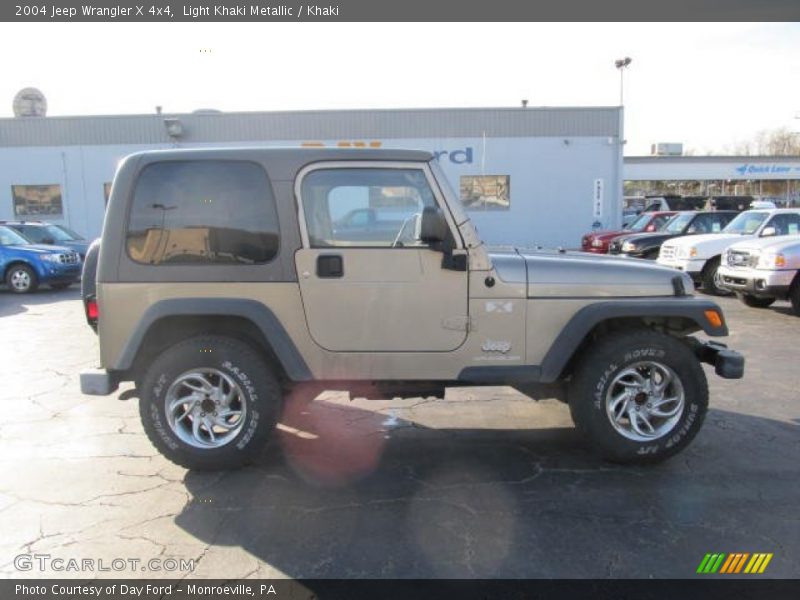 Light Khaki Metallic / Khaki 2004 Jeep Wrangler X 4x4