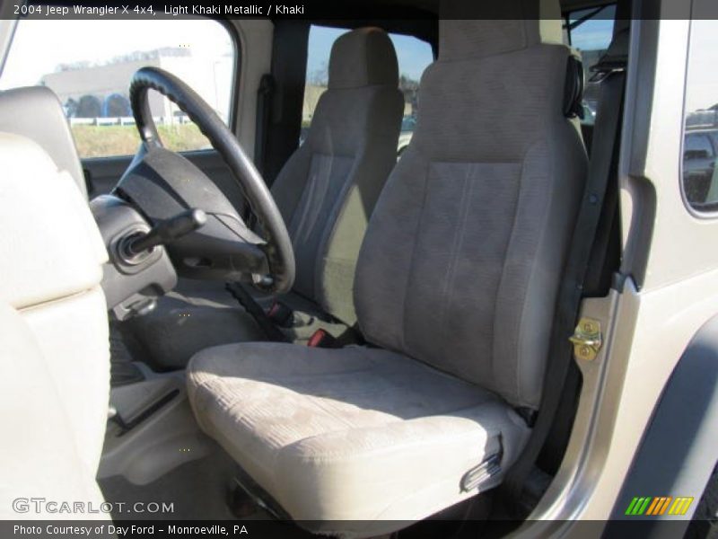 Light Khaki Metallic / Khaki 2004 Jeep Wrangler X 4x4