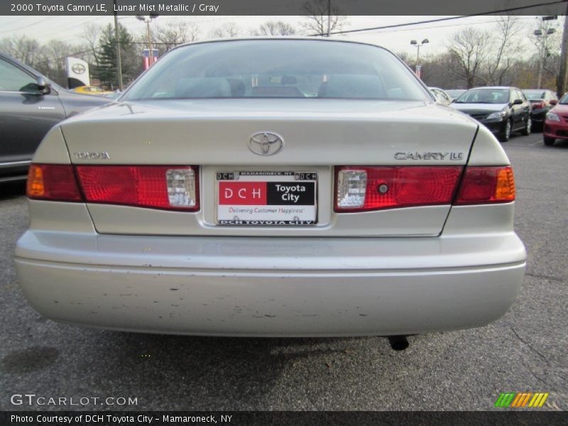 Lunar Mist Metallic / Gray 2000 Toyota Camry LE