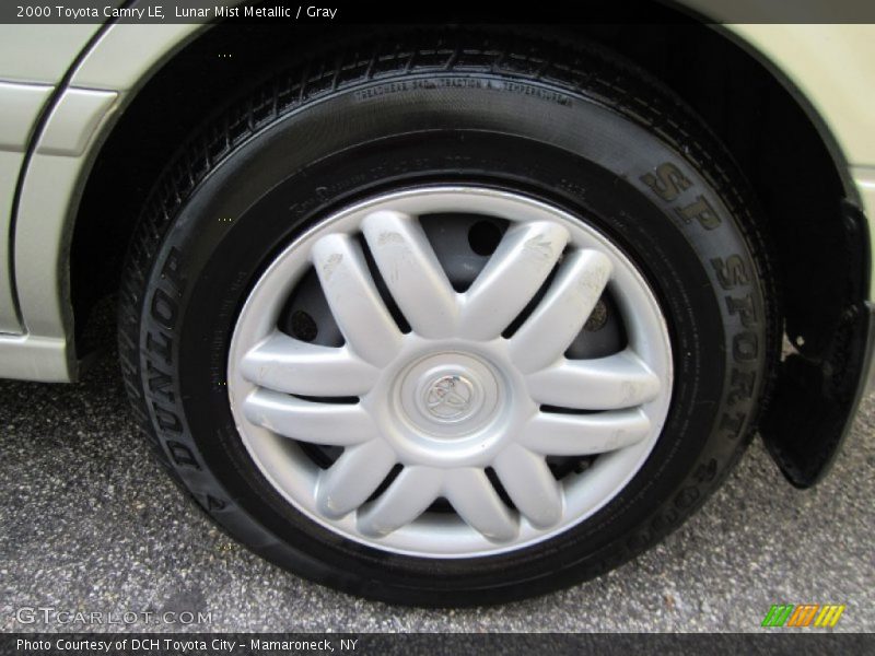 Lunar Mist Metallic / Gray 2000 Toyota Camry LE