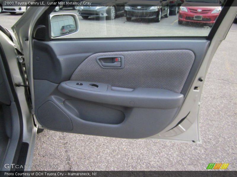 Lunar Mist Metallic / Gray 2000 Toyota Camry LE