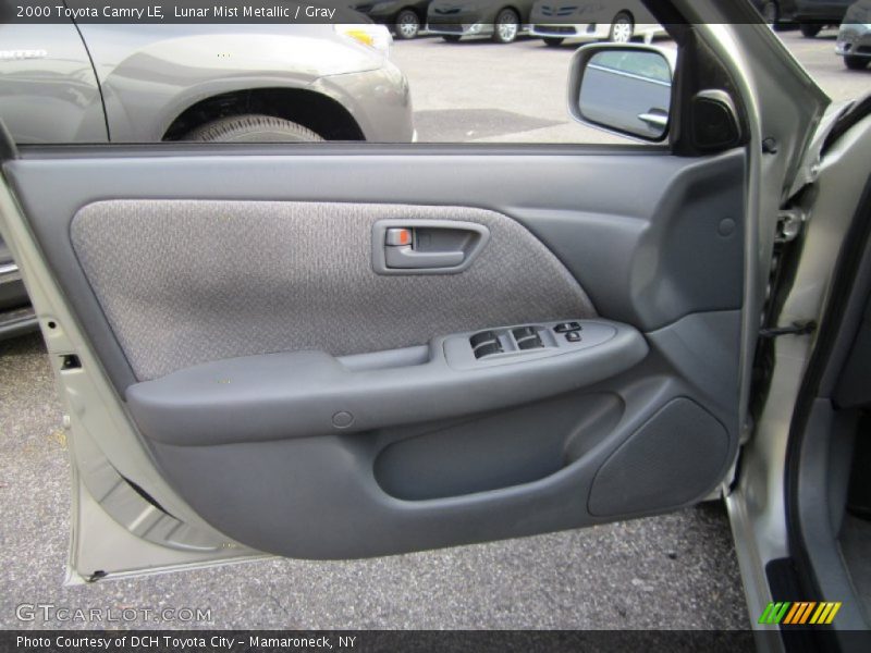 Lunar Mist Metallic / Gray 2000 Toyota Camry LE