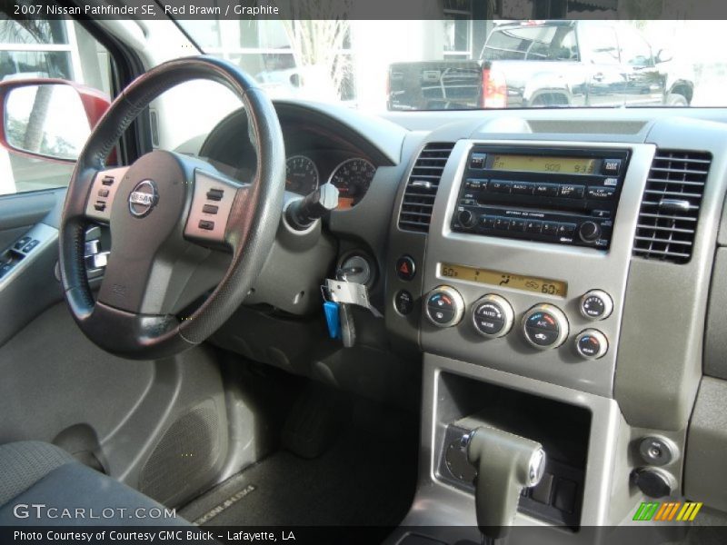 Red Brawn / Graphite 2007 Nissan Pathfinder SE