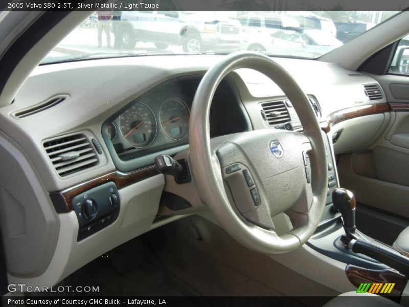 Silver Metallic / Light Taupe 2005 Volvo S80 2.5T