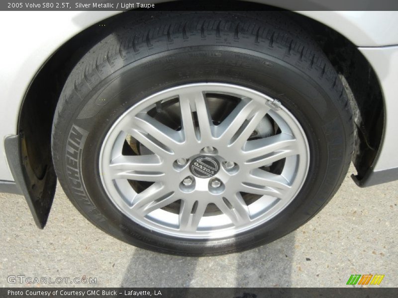 Silver Metallic / Light Taupe 2005 Volvo S80 2.5T