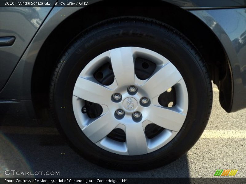 Willow Gray / Gray 2010 Hyundai Sonata GLS