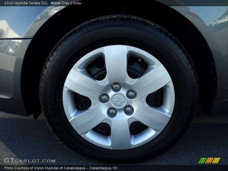 Willow Gray / Gray 2010 Hyundai Sonata GLS